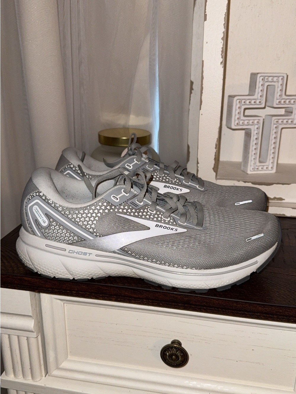 Brooks Ghost 14 Women's Running Shoes - Light Gray 9.5 wide